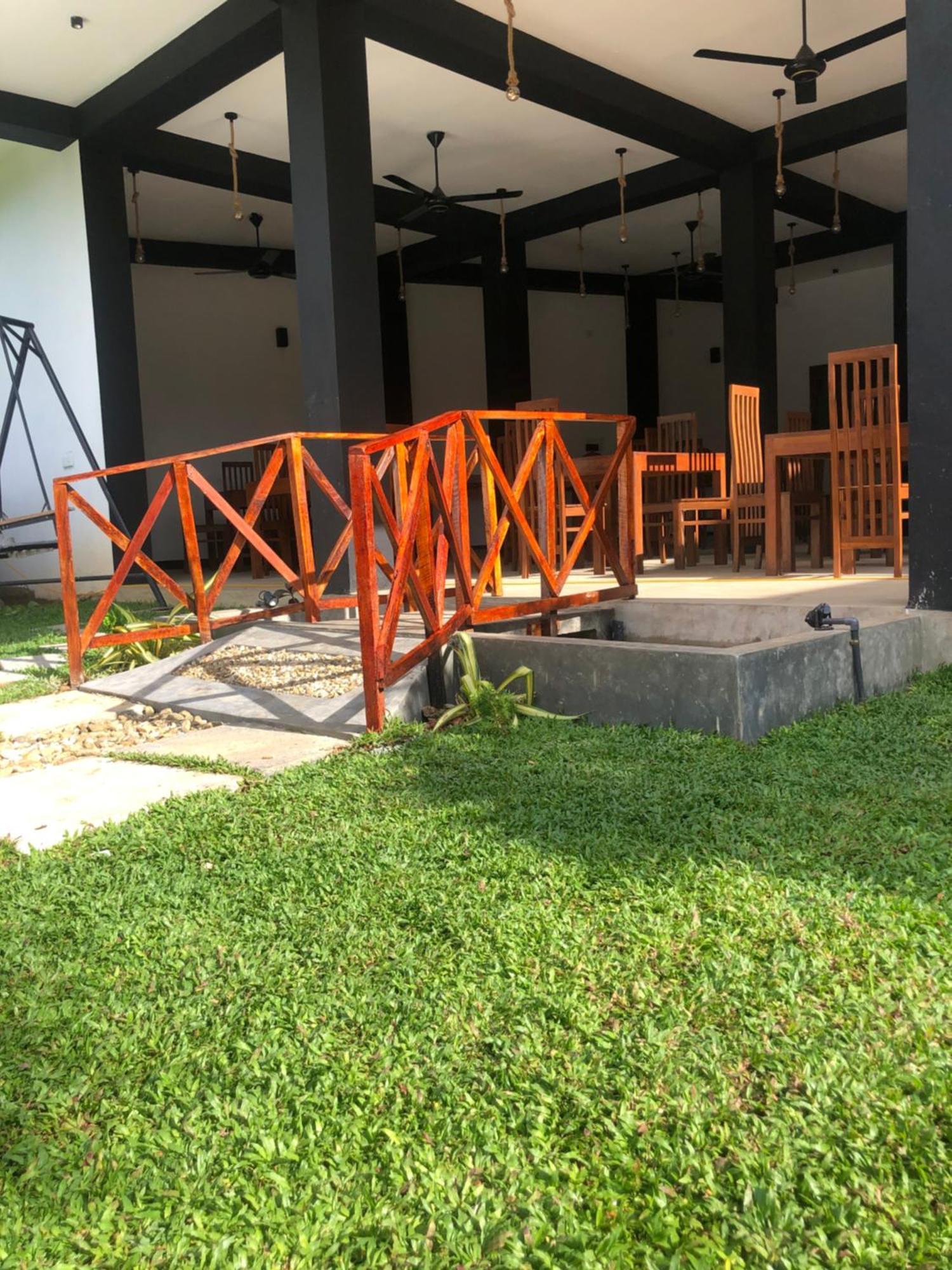 Hiriketiya New Radiant House Hotel Dikwella Kültér fotó