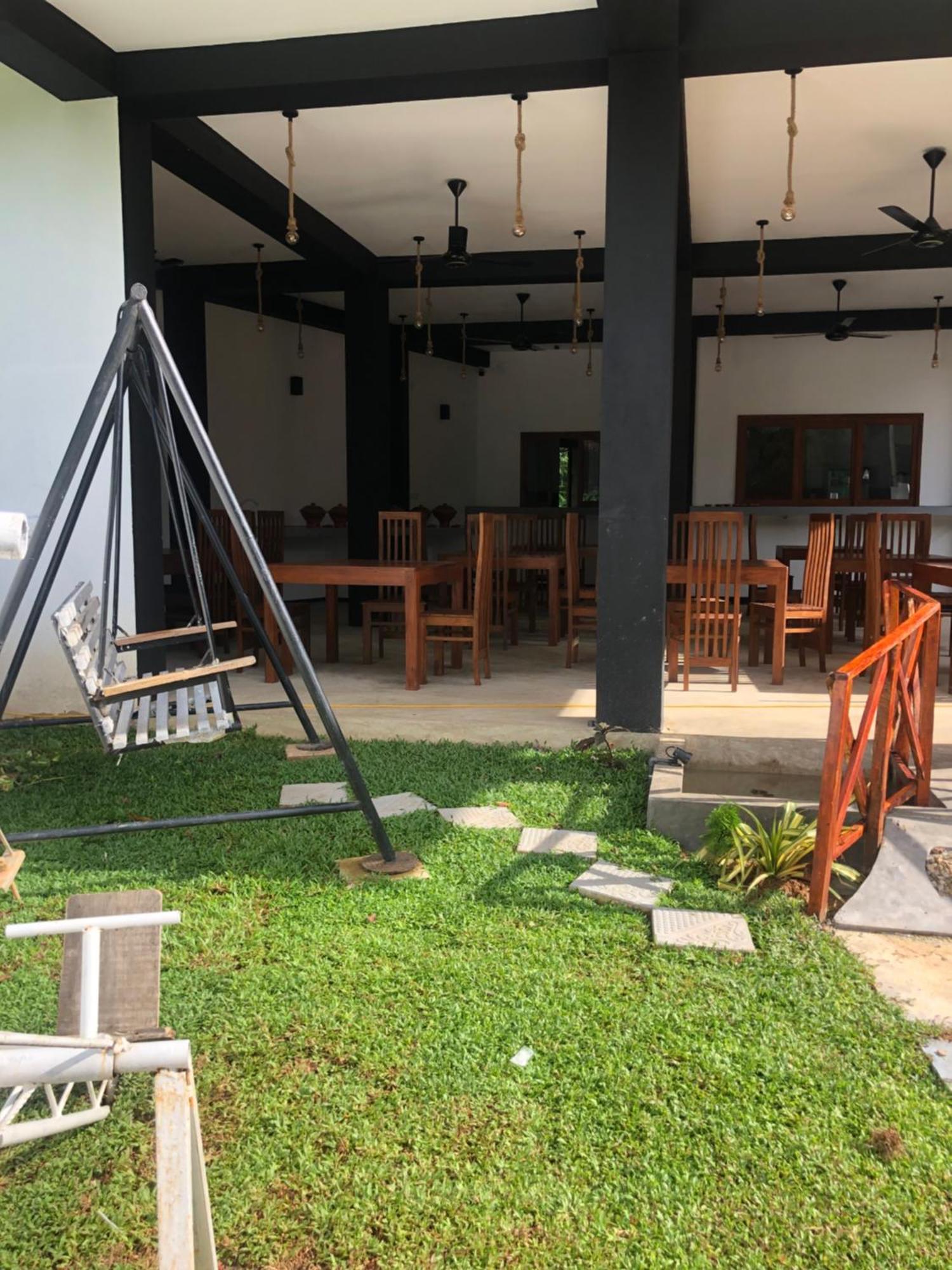 Hiriketiya New Radiant House Hotel Dikwella Kültér fotó