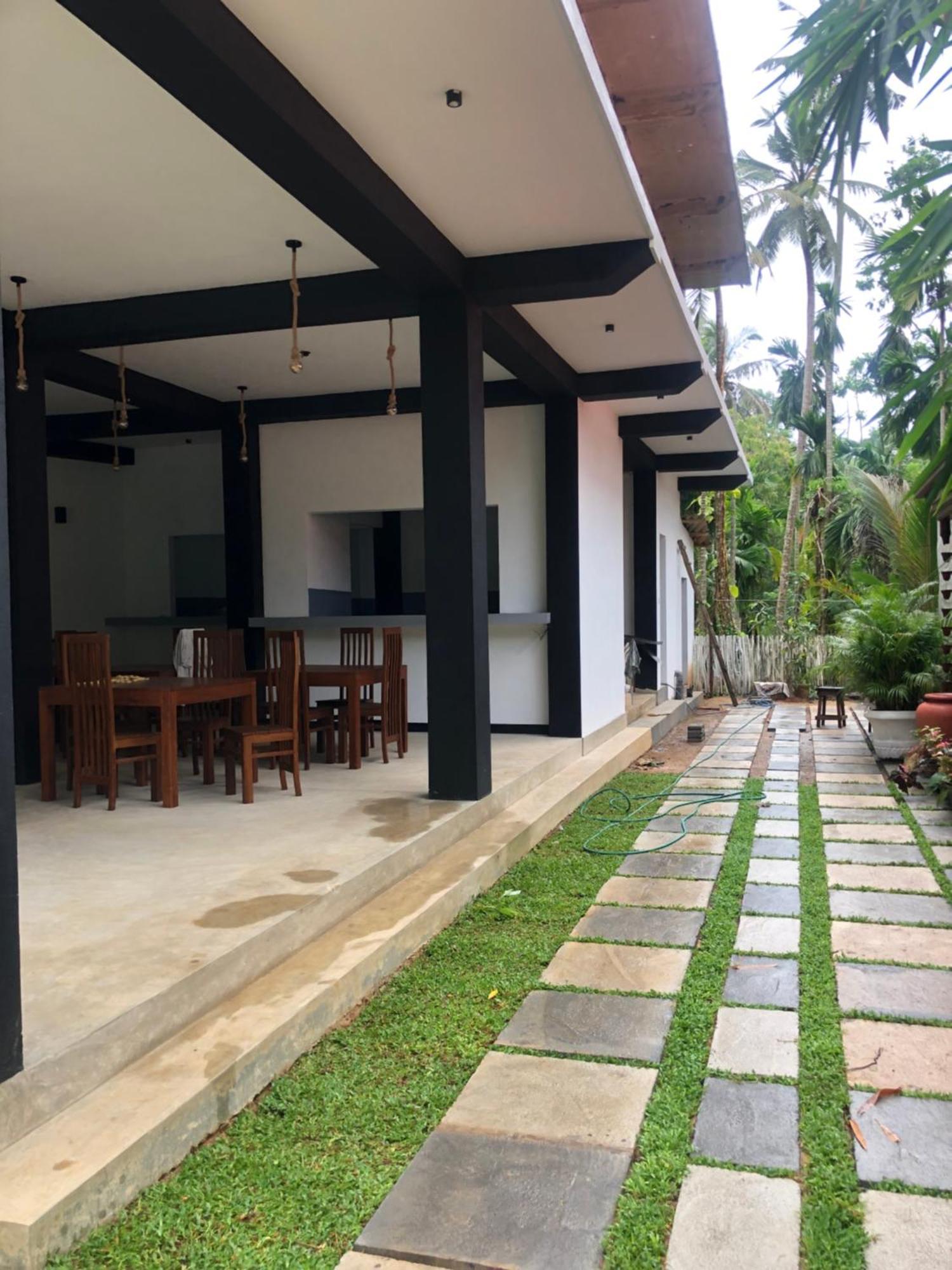Hiriketiya New Radiant House Hotel Dikwella Kültér fotó
